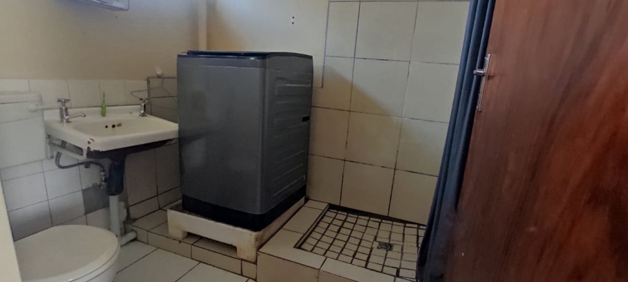 2 Bedroom Property for Sale in Sasolburg Ext 2 Free State